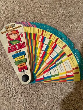 FREE!! ASK Me! Kids Trivia Fan - Multicolor Educational Question Cards